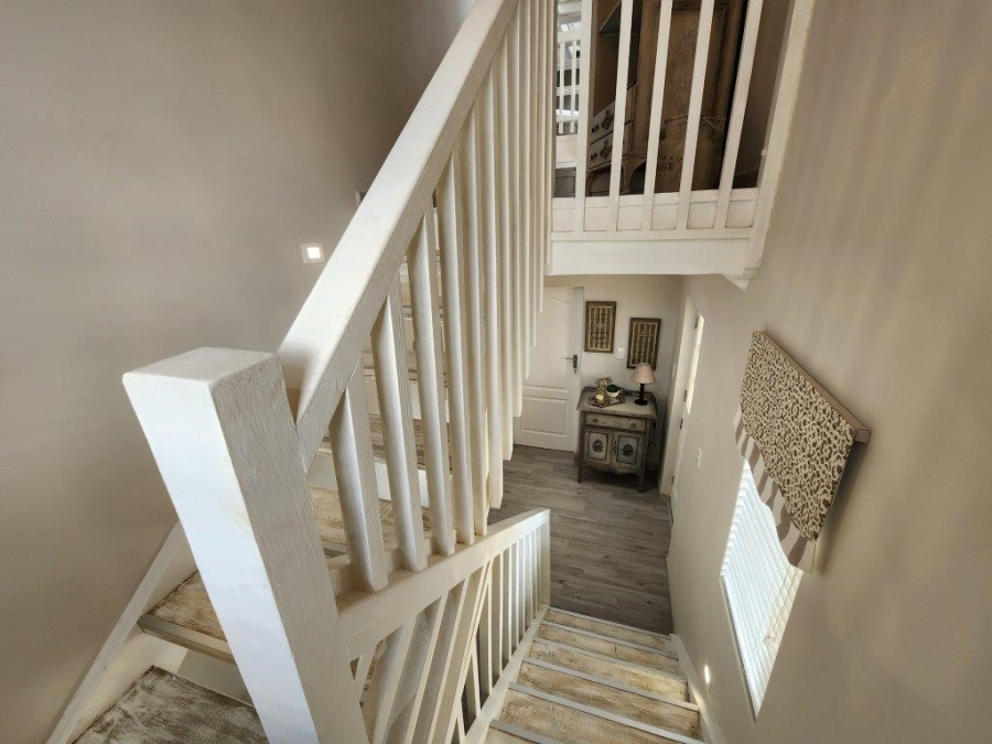 3 Bedroom Property for Sale in Vakansieplaas Western Cape
